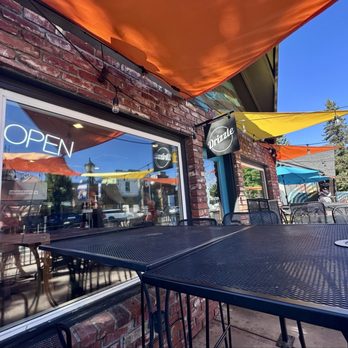 Drizzle - Outside seating - Coffee & Tea Near Me - Mount Shasta, California Drizzle - Outside seating - Coffee & Tea Near Me - Mount Shasta, California