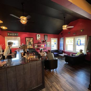 Dapper Owl - Coffee & Tea Near Me - Murfreesboro, Tennessee