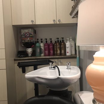 Meg Me Beautiful Salon - Hair Salons Near Me - Cumming, Georgia
