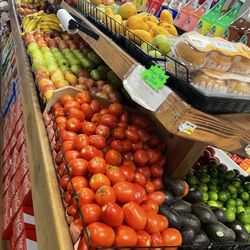 Mercado Mi Familia - Super neat