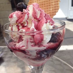Eiscafe Maletto - Amarenabecher 3,90€