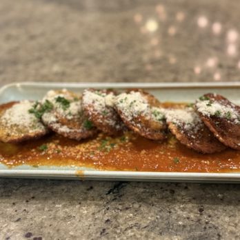 Marriott St. Louis Airport - Toasted Ravioli - Hotels Near Me - St. Louis, Missouri