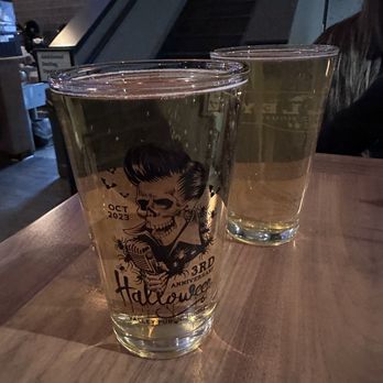 Valley Public House - Ciders - Pubs Near Me - Happy Valley, Oregon Valley Public House - Ciders - Pubs Near Me - Happy Valley, Oregon