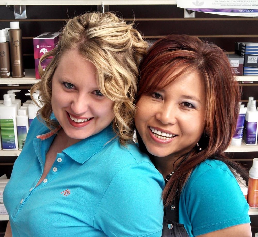 Trang's Family Salon Logo