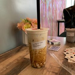 Teazzty Tea Bar - Teazzty signature