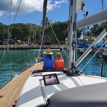 Honolulu Sailing - Fantastic Deck space. - Sailing Near Me - Honolulu, Hawaii Honolulu Sailing - Fantastic Deck space. - Sailing Near Me - Honolulu, Hawaii