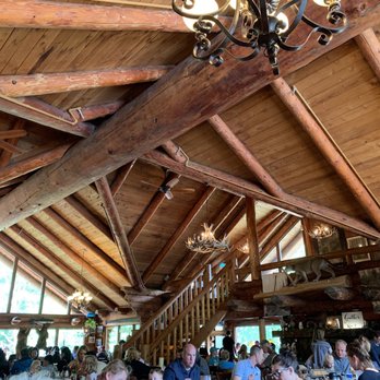Camp 18 Restaurant - Dining area - American Near Me - Seaside, Oregon