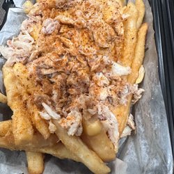 Cluck & Gill's - Special fries