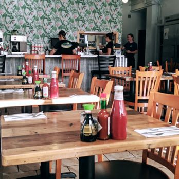 Moke’s Bread And Breakfast - Breakfast & Brunch Near Me - Honolulu, Hawaii