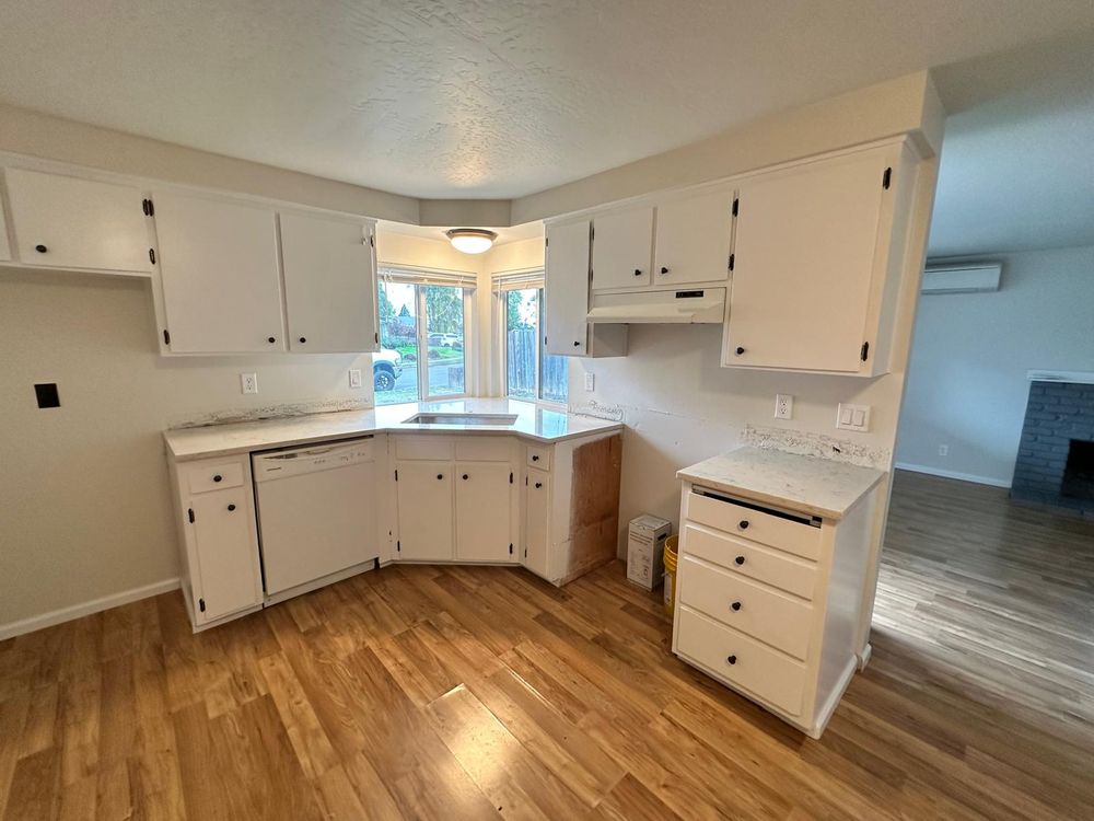 5J'S Stone - countertop fabricator in Tualatin, OR