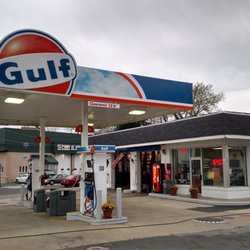 Conroy's Gulf - Although we have recently changed from a Shell Station to a Gulf Station, we are still the same friendly staff.