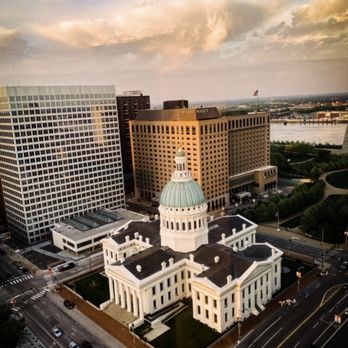 360 Rooftop Bar - Meet Me in St. Louis...it is beautiful. - Lounges Near Me - St. Louis, Missouri