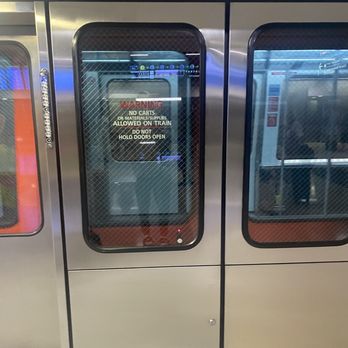 The Plane Train - Airport Shuttles Near Me