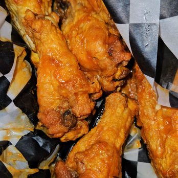 Woodstone Pizzeria - Pizza Near Me - Bakersfield, California