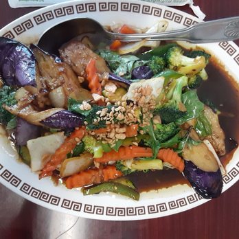 Malee Thai by Sriracha - Thai Near Me - Carson, California Malee Thai by Sriracha - Thai Near Me - Carson, California