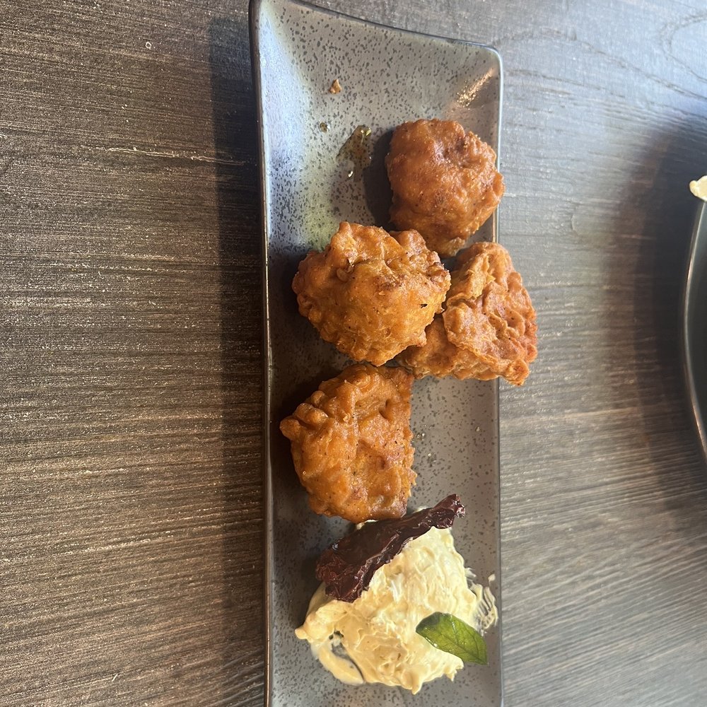 Four Monkeys - Cauliflower - Indian Near Me - Summit, New Jersey