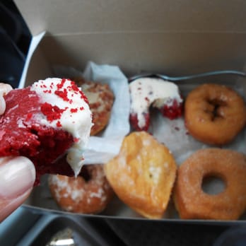 Gibson's Donuts - Donuts Near Me - Memphis, Tennessee Gibson's Donuts - Donuts Near Me - Memphis, Tennessee