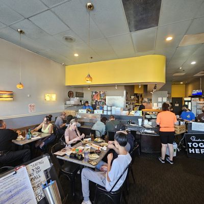 Cha Cha Sushi by null