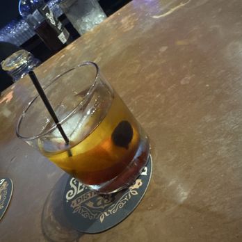 Seven Three Distilling - Old Fashioned - Cocktail Bars Near Me - New Orleans, Louisiana Seven Three Distilling - Old Fashioned - Cocktail Bars Near Me - New Orleans, Louisiana