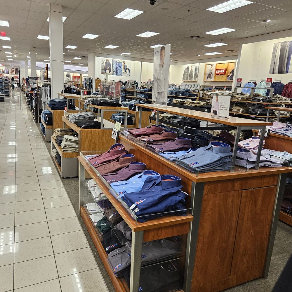 Kohl's - Men's department - Department Stores Near Me - NORTHRIDGE, California Kohl's - Men's department - Department Stores Near Me - NORTHRIDGE, California