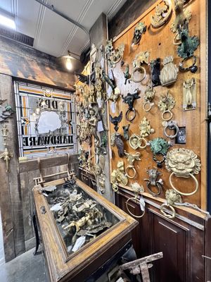 Dead People's Stuff "Architectural Antiques + Design" by null