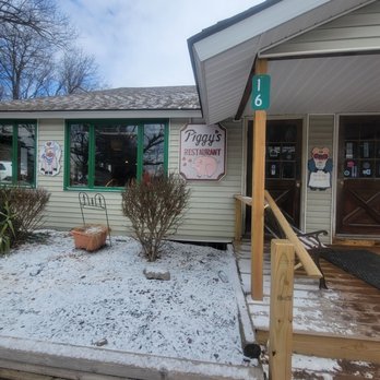 Piggy's Restaurant - Breakfast & Brunch Near Me - Lake Harmony, Pennsylvania Piggy's Restaurant - Breakfast & Brunch Near Me - Lake Harmony, Pennsylvania