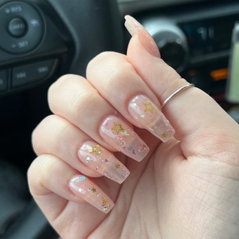 Royal Nails - The fresh set, in love! - Nail Salons Near Me - Seattle, Washington
