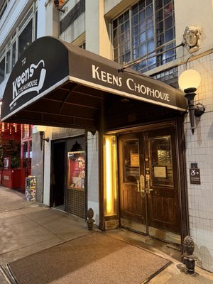 Keens Steakhouse by null