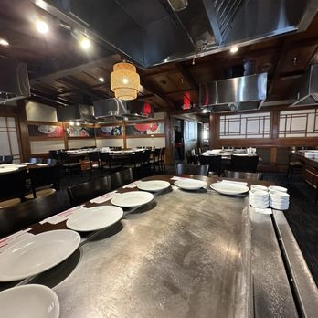 Benihana - Concord - Sushi Bars Near Me - Concord, California