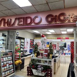 GiGi’s Cosmetics Boutique