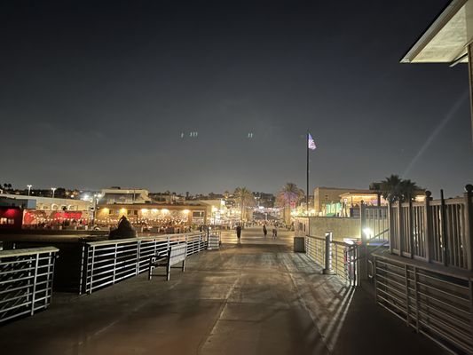 Hermosa Beach Pier by null