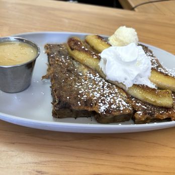 The Breeze Cafe - Bread Pudding French Toast - Breakfast & Brunch Near Me - Newark, California