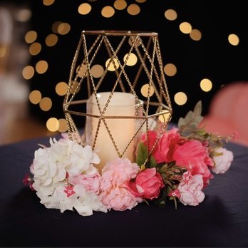 Tanit Event Company - Elegant setting on our cake table - Party & Event Planning Near Me Tanit Event Company - Elegant setting on our cake table - Party & Event Planning Near Me