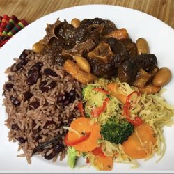 Island Taste Restaurant - Oxtail  & Rice and peas & steam veggies