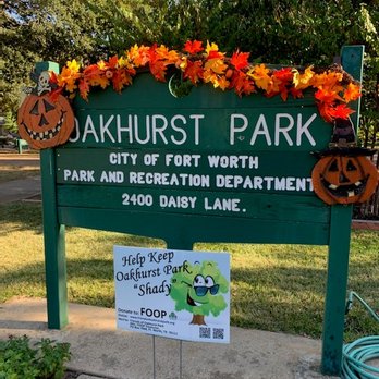 Oakhurst Park - FOOP decorates Oakhurst Park sign. - Parks Near Me - Fort Worth, Texas Oakhurst Park - FOOP decorates Oakhurst Park sign. - Parks Near Me - Fort Worth, Texas