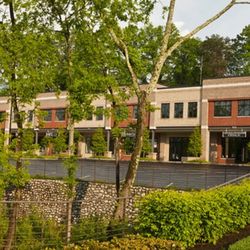 Mysa Massage Studio - Shopping center