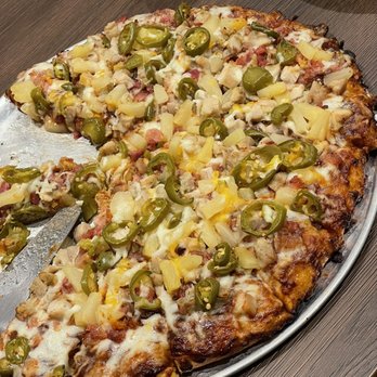 Mountain Mike's Pizza - Pine Chicken Luau with jalapeños - Pizza Near Me - Pismo Beach, California Mountain Mike's Pizza - Pine Chicken Luau with jalapeños - Pizza Near Me - Pismo Beach, California