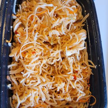 EIM Thai - Chicken pad thai - Thai Near Me - Colorado Springs, Colorado