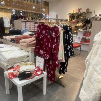 Stichic - Women's Clothing Near Me - Torrance, California Stichic - Women's Clothing Near Me - Torrance, California