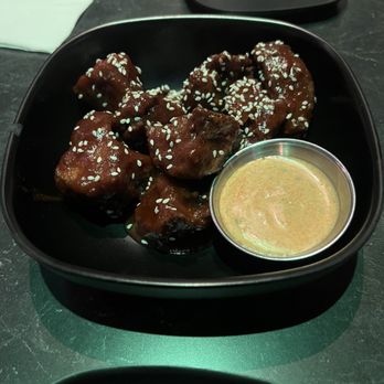 Urban Vegan Kitchen - Kbbq I'm Still #1 Korean BBQ Wings - Vegan Near Me - New York, New York