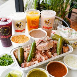 El Gallo Giro - 2lb Carnitas Michoacan Pack