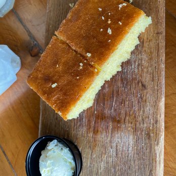 Dockside Restaurant - Cornbread - Seafood Near Me - Beaufort, South Carolina
