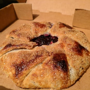 Leña Brava - Complimentary tart to go - Seafood Near Me - Chicago, Illinois