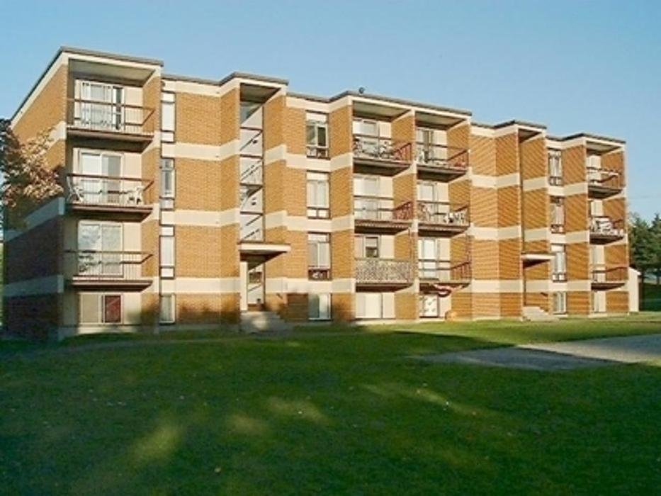 LA CORPORATION HEADWAY 11 Rue Thibault, Lévis, Quebec, Canada