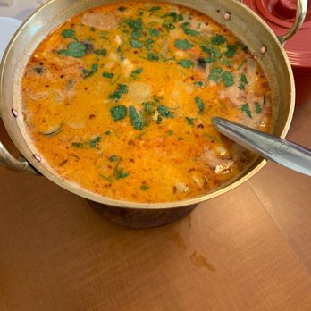 Golden Thai Kitchen - Thai Near Me - Phoenix, Arizona