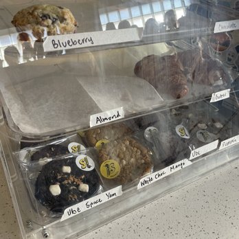 Black House Cafe - Coffee & Tea Near Me - Indianapolis, Indiana Black House Cafe - Coffee & Tea Near Me - Indianapolis, Indiana