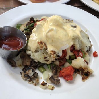 Cody's La Jolla - Vegan hash - Breakfast & Brunch Near Me - La Jolla, California Cody's La Jolla - Vegan hash - Breakfast & Brunch Near Me - La Jolla, California