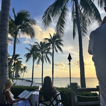 Latitudes - Sunset Key Cottages - Beautiful sunset - Seafood Near Me - Key West, Florida