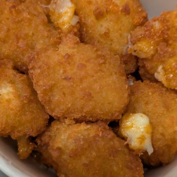 Big Chicken - Cheese Curds - Chicken Shop Near Me - Renton, Washington