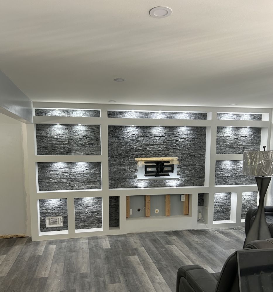 Slide of Fuentes Construccion